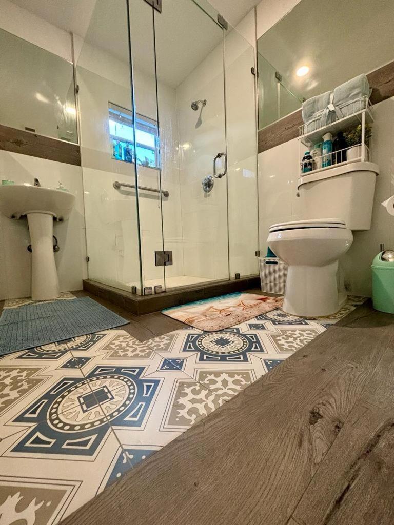 Nice Queen Bedroom - Best Location In Miami - Luggage Storage Service, Parking And Laundry Eksteriør billede